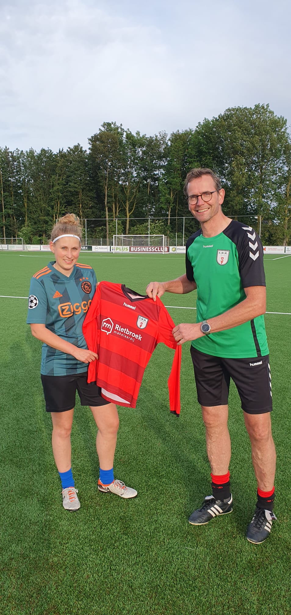Versterking voor dames selectie: Hiske Hol