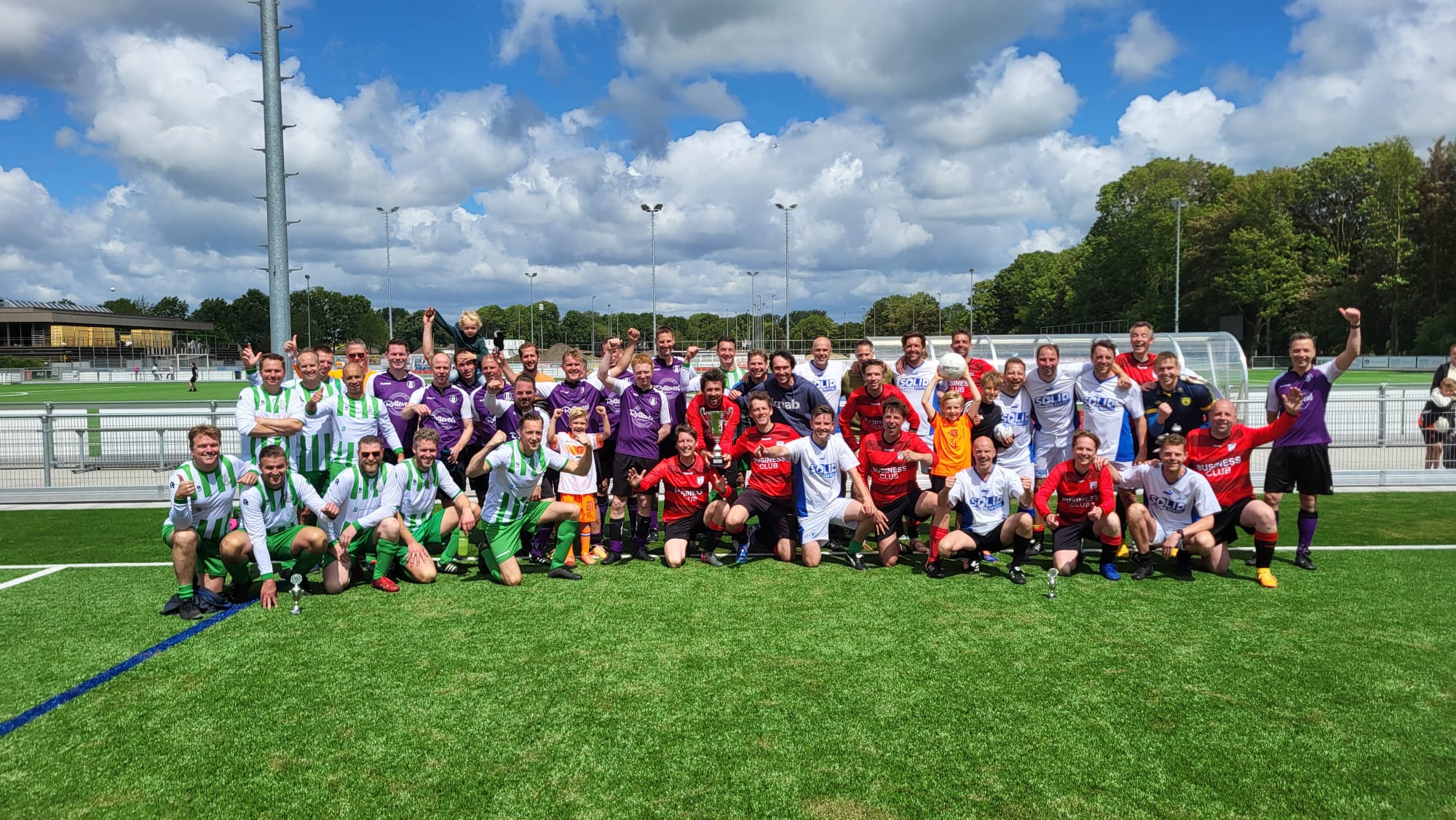 Kaag en Braassem Cup voor 35+ door E.M.M.'21 gewonnen